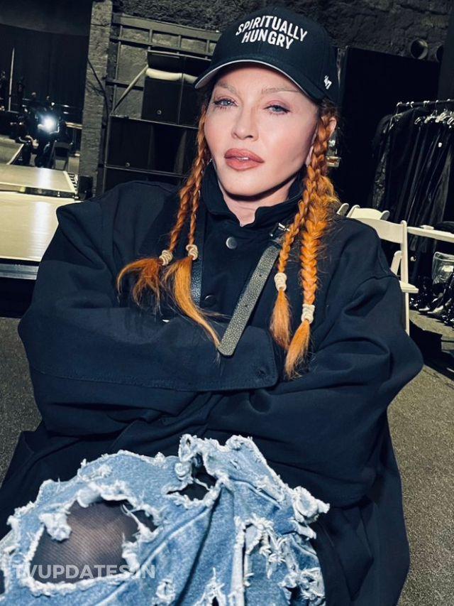 Madonna Face Swelling, madonna face surgery, madonna 2023 grammys red carpet, madonna selfie, susanna hoffs Madonna, modona, Madonna Face, Madonna Age, Face Swelling of Madonna, madonna post surgery, madonna new photos, madonna swelling, susanna hoffs, madonna tweet, madonna swollen face, madonna new face,