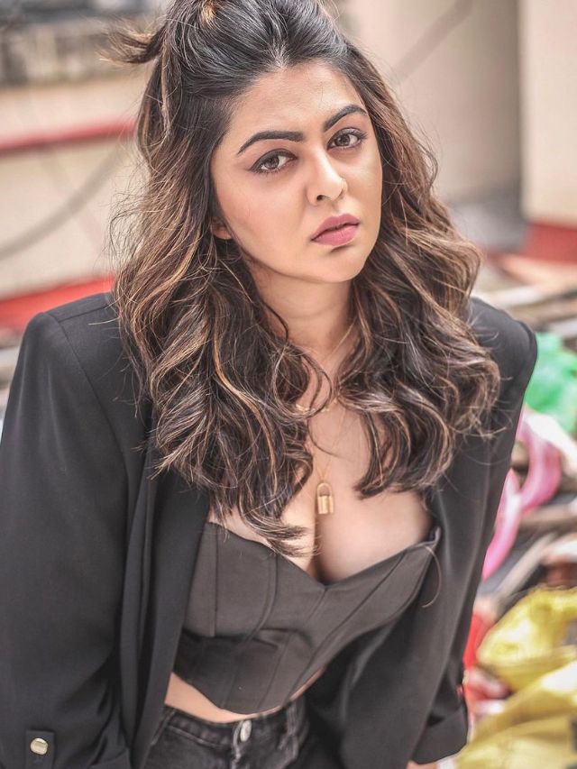 angithee 2 cast actress name